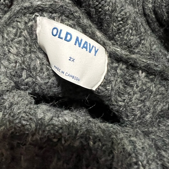 Turtle neck - Picture 2 of 2